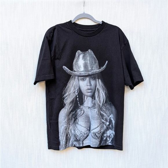 RWT2023 Tops - RWT2023 Black Beyonce Renaissance World Tour Short Sleeve T-shirt, Size L